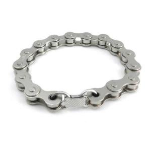 Bracelet / Gourmette Chrome en forme de Chaine  environ 20cm de long (biker punk rock)