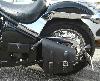 Sacoche  trousse latérale en Cuir - Modèle Ciselé pour cadre ou bras oscillant de moto 