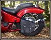 Sacoche  trousse latérale en Cuir - Modèle Ciselé pour cadre ou bras oscillant de moto 